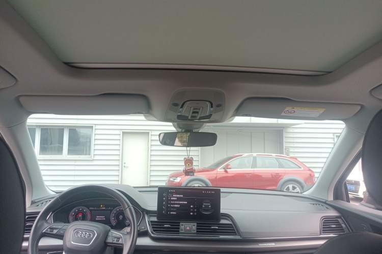 Used Audi Q5L 2021 40 TFSI Luxury Dynamic Edition Headliner