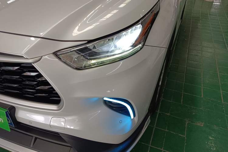 Used Toyota Highlander 2022 Dual-Engine 2.5L 4x4 Elite Edition 7-Seater