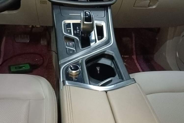 Used Geely Auto Jiajie 2021 1.8TD DCT Standard Edition Gear Lever