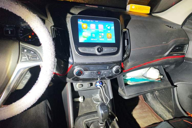 Used Changan CS55 2017 1.5T Manual Colorful Edition