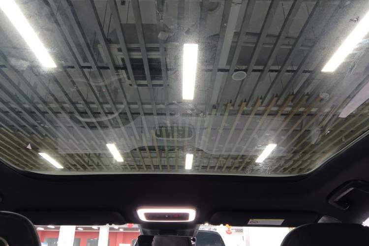 Used Zeekr 7X 2025 100 kWh Long-Range Rear-Wheel Drive with Intelligent Driving Features Headliner