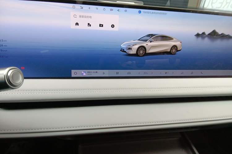 Used Geely Galaxy E8 2025 700 km Long-Range Intelligent Driving Version