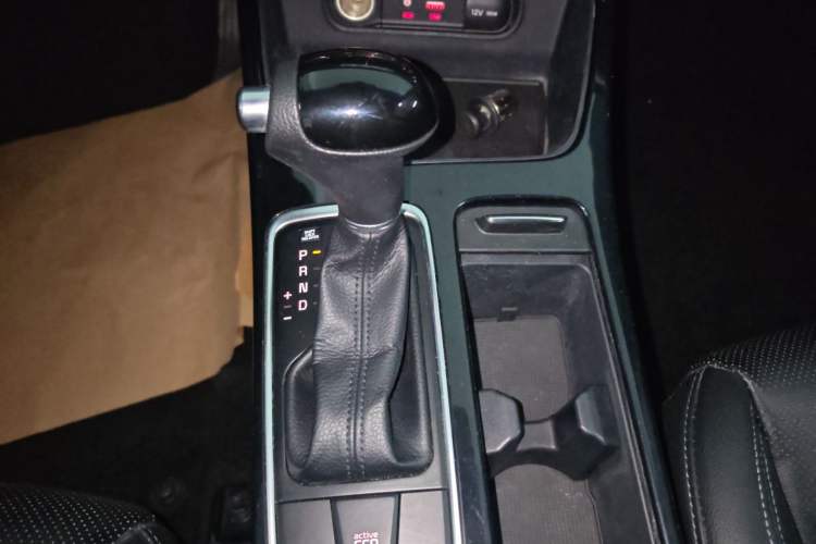 Used Kia K4 2014 1.8L Automatic GLS
