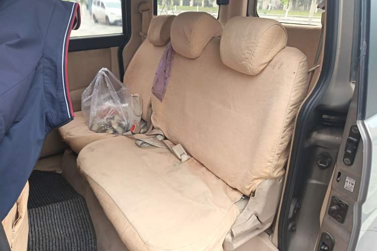 Used CHANGAN KAICHENG Ounuo S 2012 1.5L Standard Version
