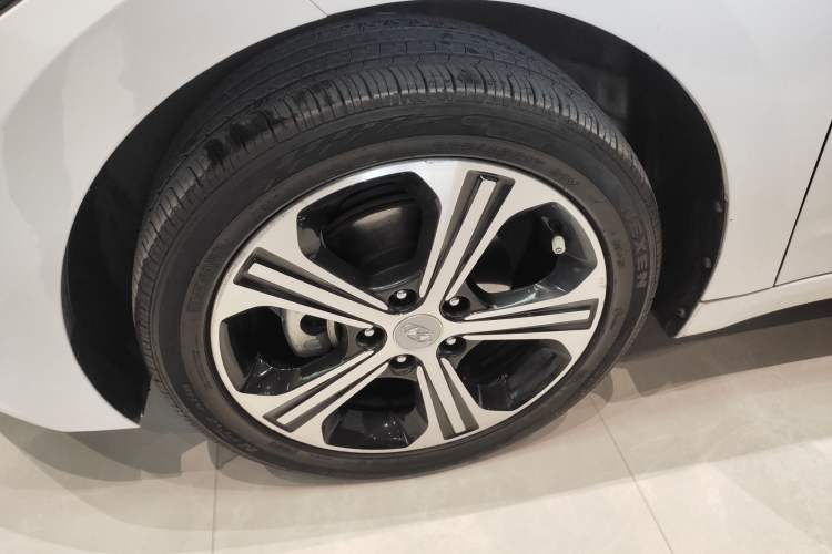 Used Hyundai Elantra (6th Generation / Lingdong) 2018 1.4T Dual-Clutch Xuan Dong · Dynamic Edition