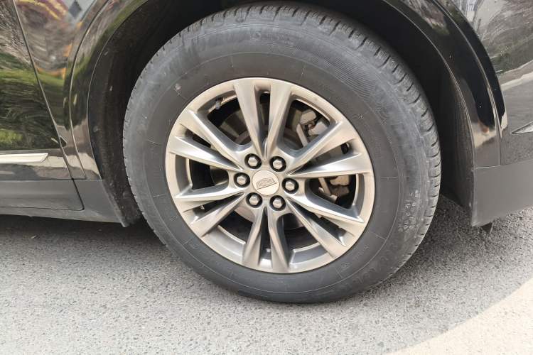 Used Cadillac XT5 2020 28T Luxury Version
