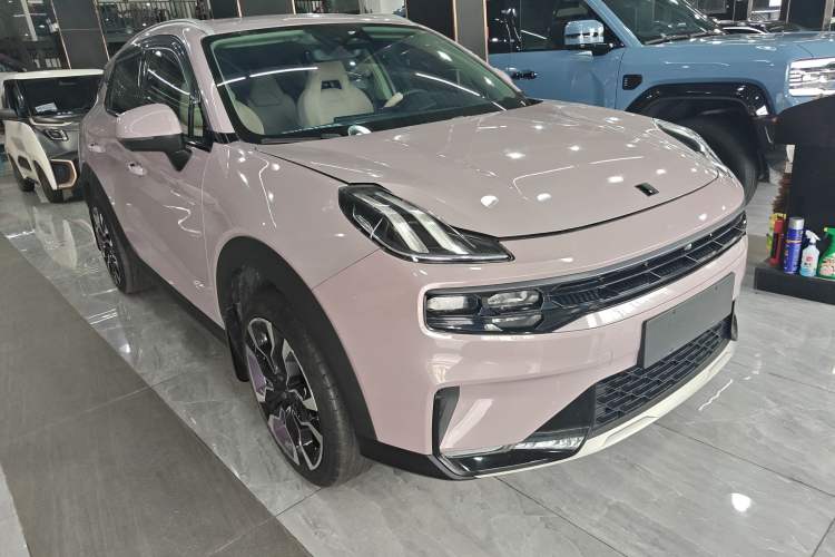 Used Lynk & Co 06 EM-P 2022 PHEV 84 km Range Pro Version
