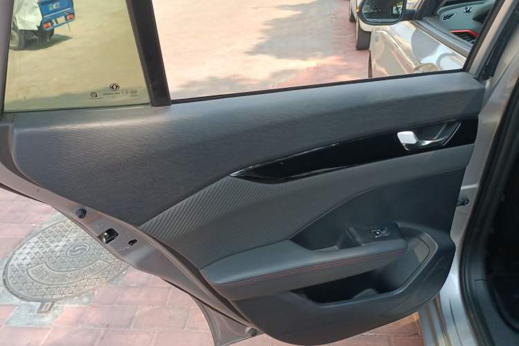 Used Dongfeng Aeolus Yixuan 2021 230T Automatic Glory Edition