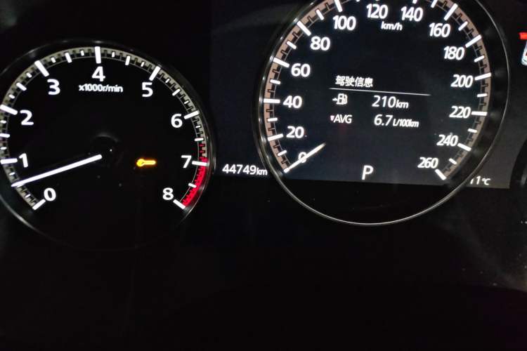 Used Mazda 3 Axela 2022 2.0L Automatic ZhiXuan Edition Odometer Close Up