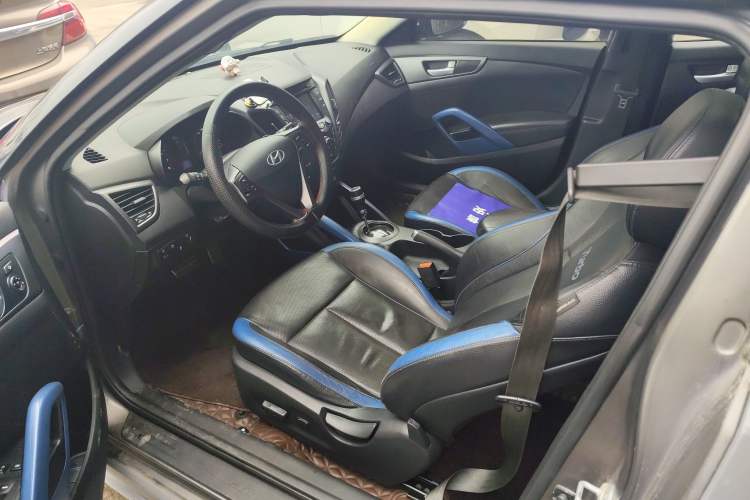 Used Hyundai Veloster 2012 1.6T Automatic Luxury Edition
