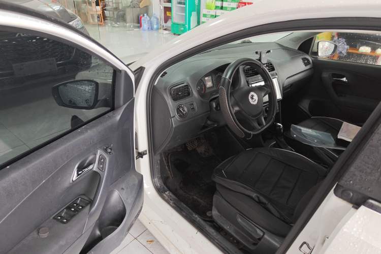 Used Volkswagen Polo 2016 1.4L Automatic Trendy Model Driver Seat