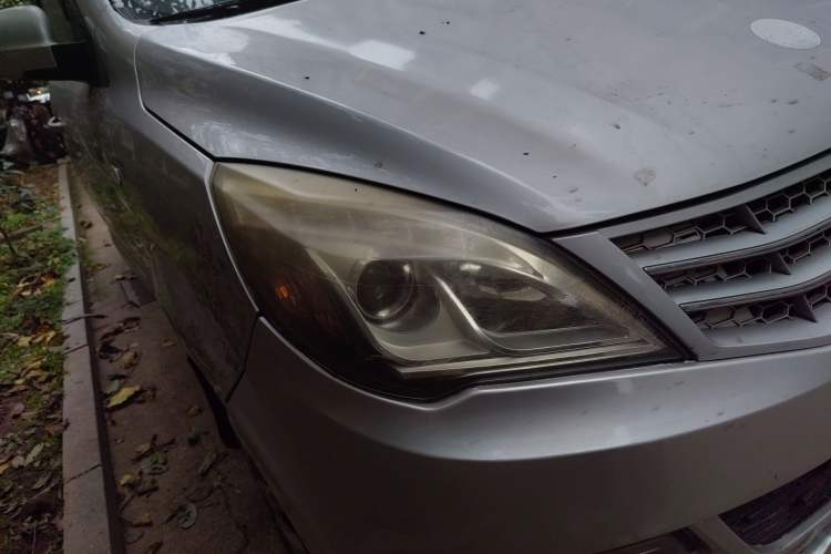 Used BAIC Weiwang M20 2014 1.5L practical type BJ415A Right Front Headlight