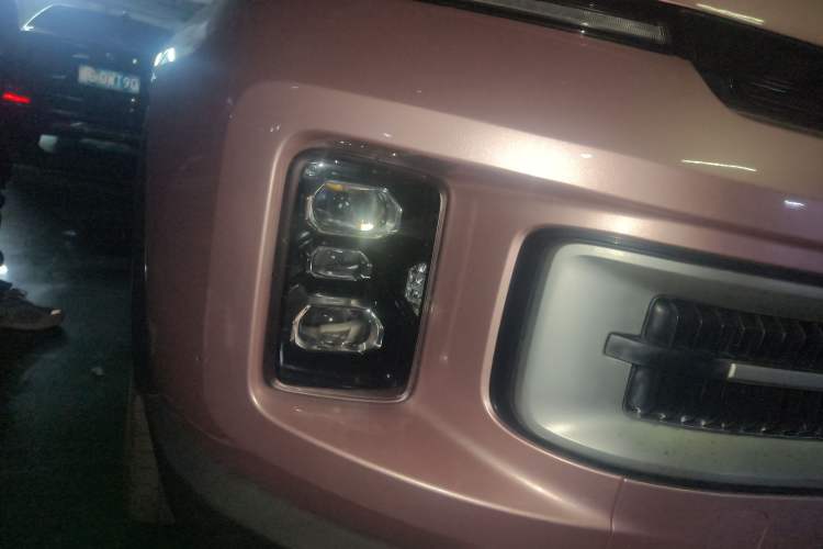 Used Geely Auto icon 2023 1.5TD Chocolate Smoothie Edition
