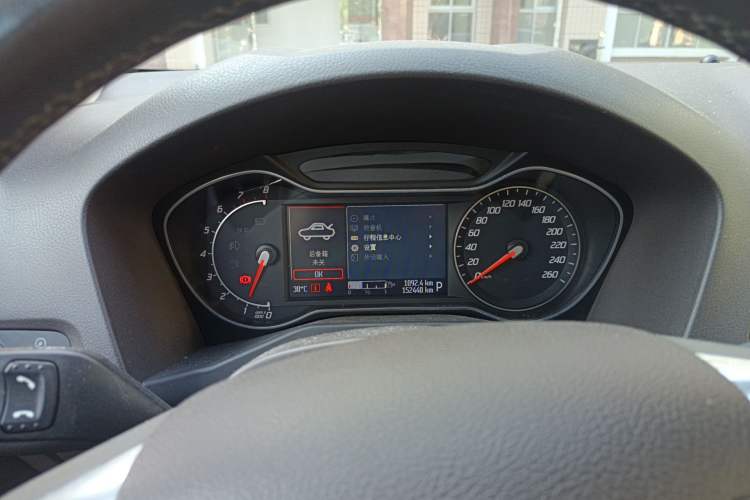 Used Ford Mondeo 2011 2.0L GTDi 200 Luxury Edition
