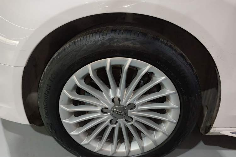 Used Audi A4L 2016 35 TFSI Collection Edition S line Comfort Model Exterior 4