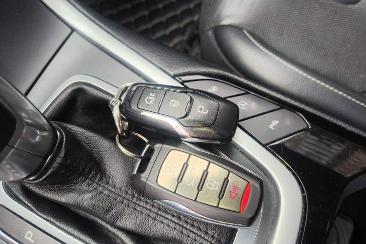 Used Ford Edge 2016 EcoBoost 245 Four-Wheel Drive Titanium 7-Seater
