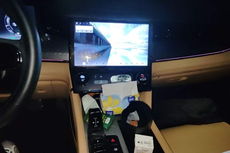 Used Lynk & Co 09 2021 2.0T Ultra 7-Seater