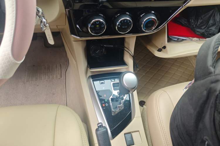 Used Toyota Corolla 2014 1.6L CVT GL
