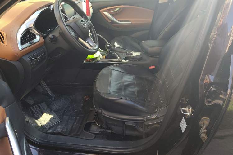 Used Soueast DX7 2017 1.5T Manual Triumph Edition