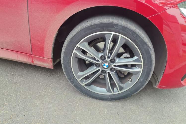Used BMW 1 Series 2021 120i M Sport Edition Right Front Wheel Hub