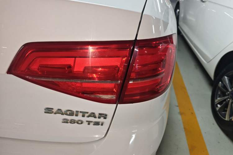 Used Volkswagen Sagitar 2018 280TSI DSG Ignite Edition
