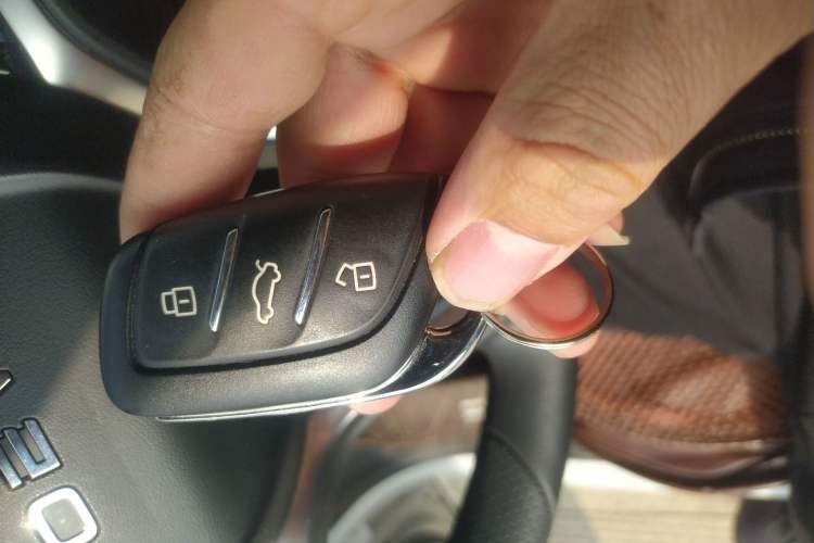 Used Roewe RX3 2021 PRO 1.6L CVT Elite Model