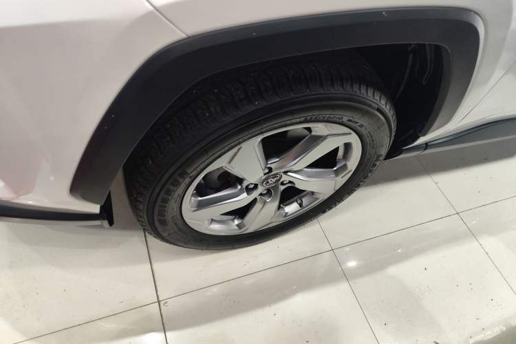 Used Toyota RAV4 2020 2.0L CVT Two-Wheel Drive Fashion Edition
