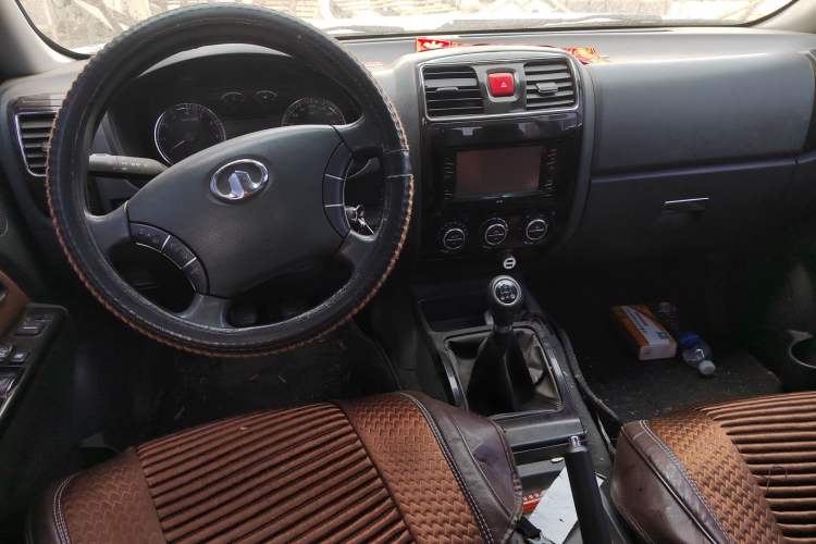 Used Great Wall Wingle 5 2013 2.4L European Version Two-Wheel Drive Elite Edition Big Double Cab – 4G69S4N