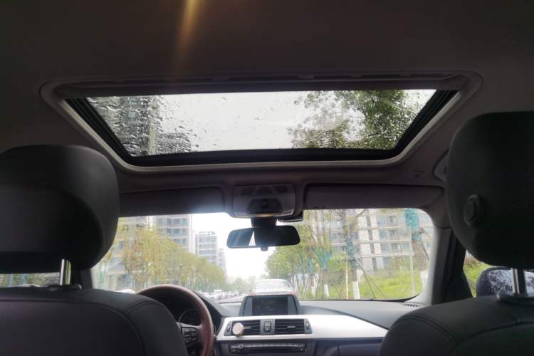 Used BMW 3 Series 2015 316Li Fashion Model Headliner