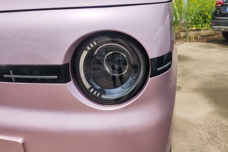 Used Geely Galaxy Panda 2025 210 km – Yuanqi Bear Left Front Headlight