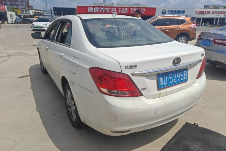 Used BYD Surui 2014 1.5L Manual Luxury Model