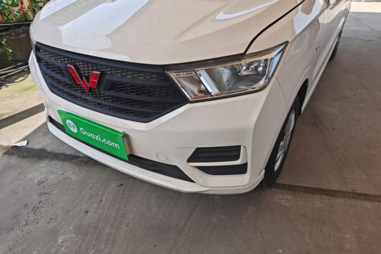 Used Wuling Hongguang 2021 1.5L Revised S Base Version with Electric Power Steering LAR Left Front Headlight