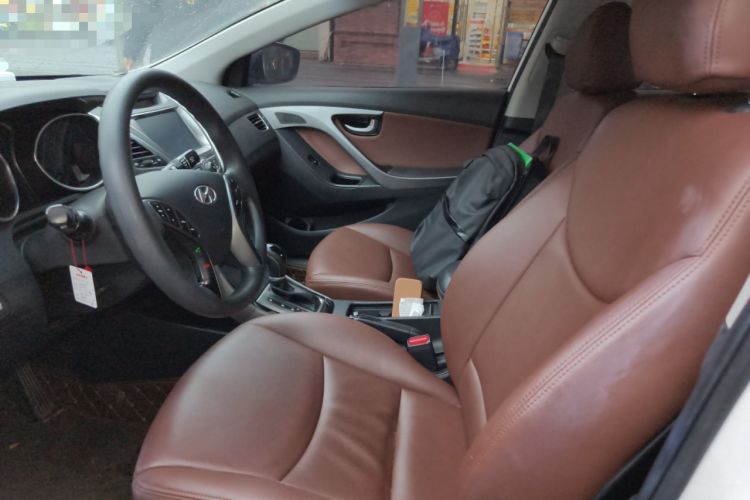 Used Hyundai Elantra (5th Generation / Langdong) 2016 1.6L Automatic Prestige Model
