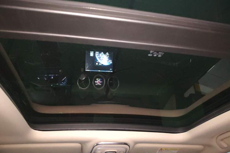 Used BYD Tang New Energy 2015 2.0T Four-Wheel-Drive Flagship Model