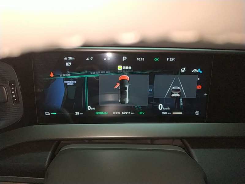 Used Denza D9 2022 DM-i 970 Four-Wheel Drive Prestige Model — 11