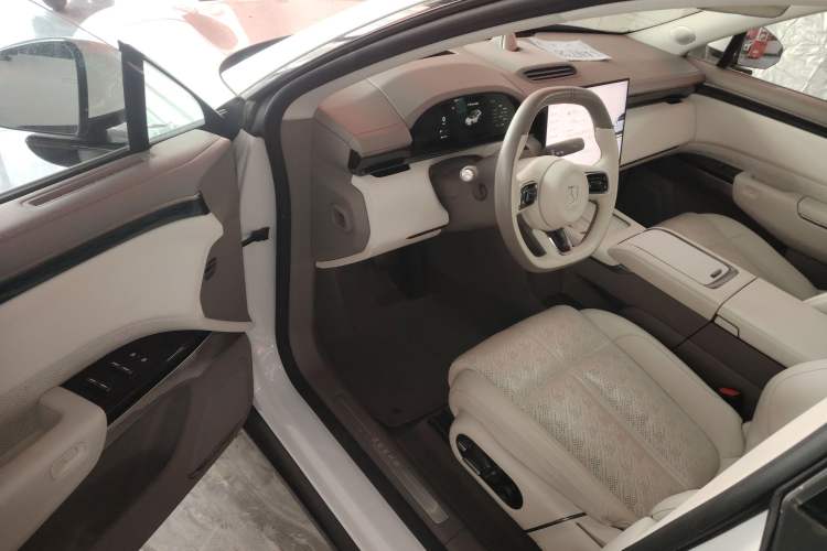 Used Zeekr 7X 2025 75 kWh Rear-Wheel Drive Intelligent Driving Version Driver Seat