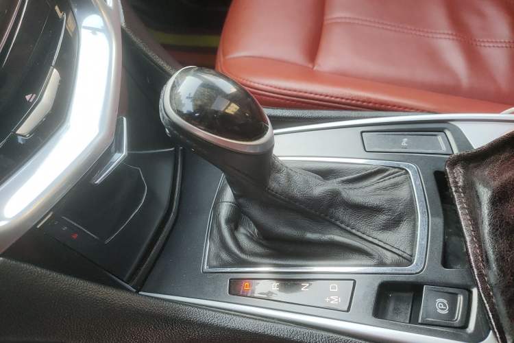 Used Cadillac SRX 2014 3.0L Elite Model