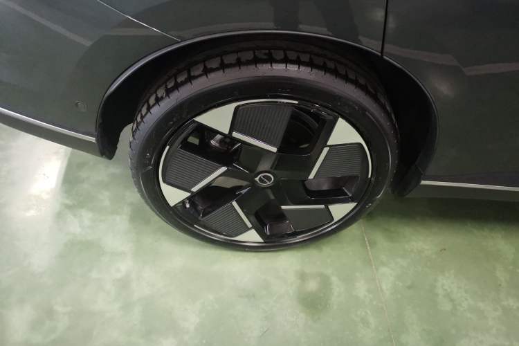 Used Volvo Volvo XC70 Plug-in Hybrid 2026 Model Four-Wheel Drive Long-Range Ultra