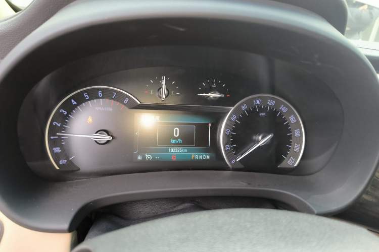 Used Buick GL8 2017 ES 28T Luxury Model China V Standard