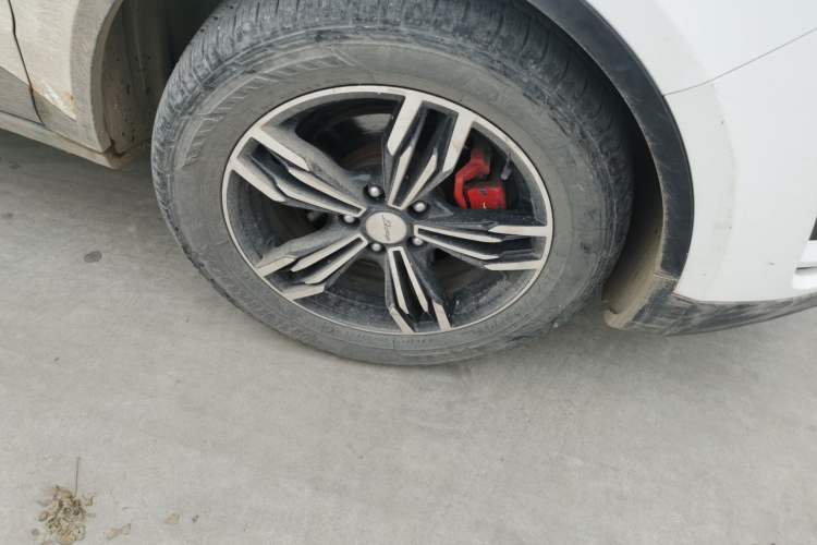 Used Zotye Domy X5 2017 Classic Edition 1.5T Manual Luxury Model
