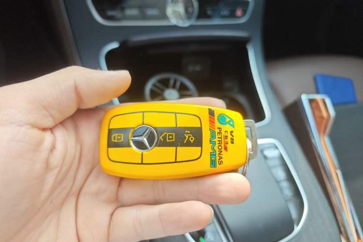 Used Mercedes-Benz E-Class 2020 E 300 L Sporty and Stylish Model