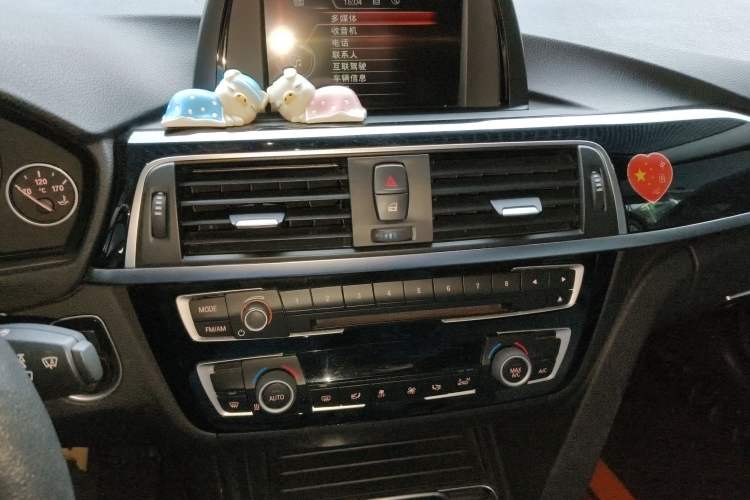 Used BMW 3 Series 2017 320Li Fashion Model
