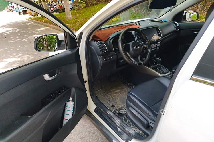 Used Kia KX3 2015 1.6L Automatic Two-Wheel Drive DLX
