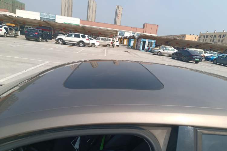 Used Volkswagen Sagitar 2017 180TSI Automatic Luxury Edition