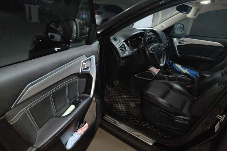 Used Geely Auto Vision X6 2016 1.8L Manual Luxury Model