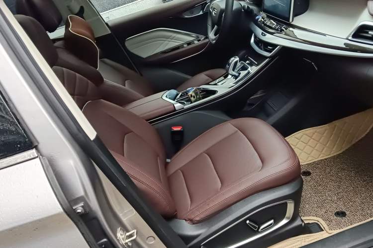 Used Geely Auto Jiajie New Energy 2022 1.5TD PHEV Platinum Deluxe Edition
