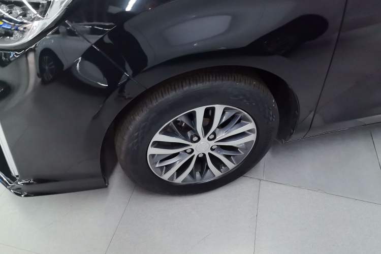 Used Buick GL8 2020 ES Land Cruiser 653T Comfort Edition