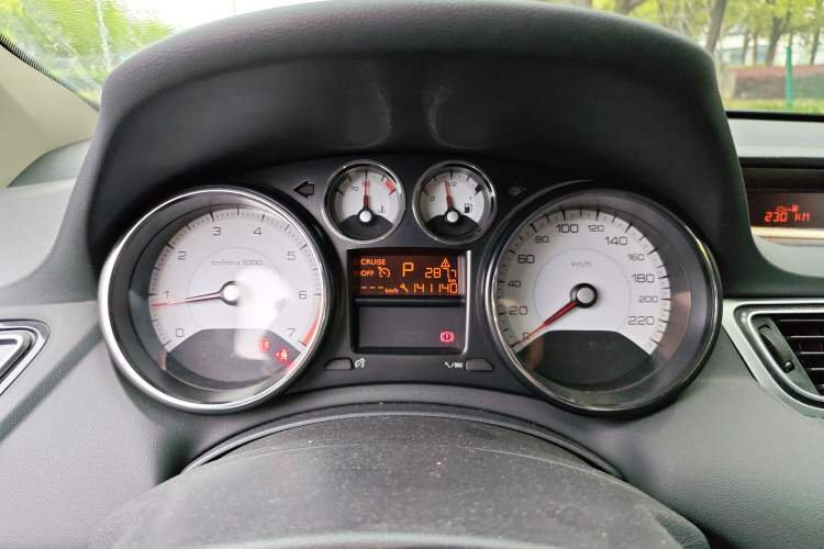 Used Peugeot 308 2014 Enjoyment Edition Classic 1.6L Automatic Fashion Model Instrument Cluster