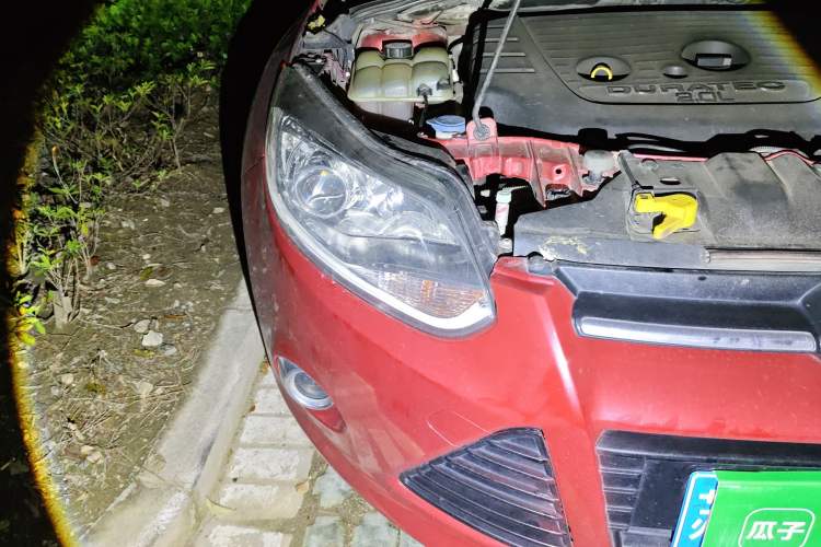 Used Ford Focus 2012 Hatchback 2.0L Manual Luxury Sport Model