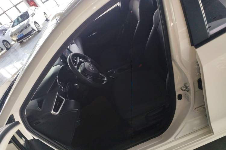 Used Toyota Corolla 2022 TNGA 1.5L CVT Pioneer Edition
